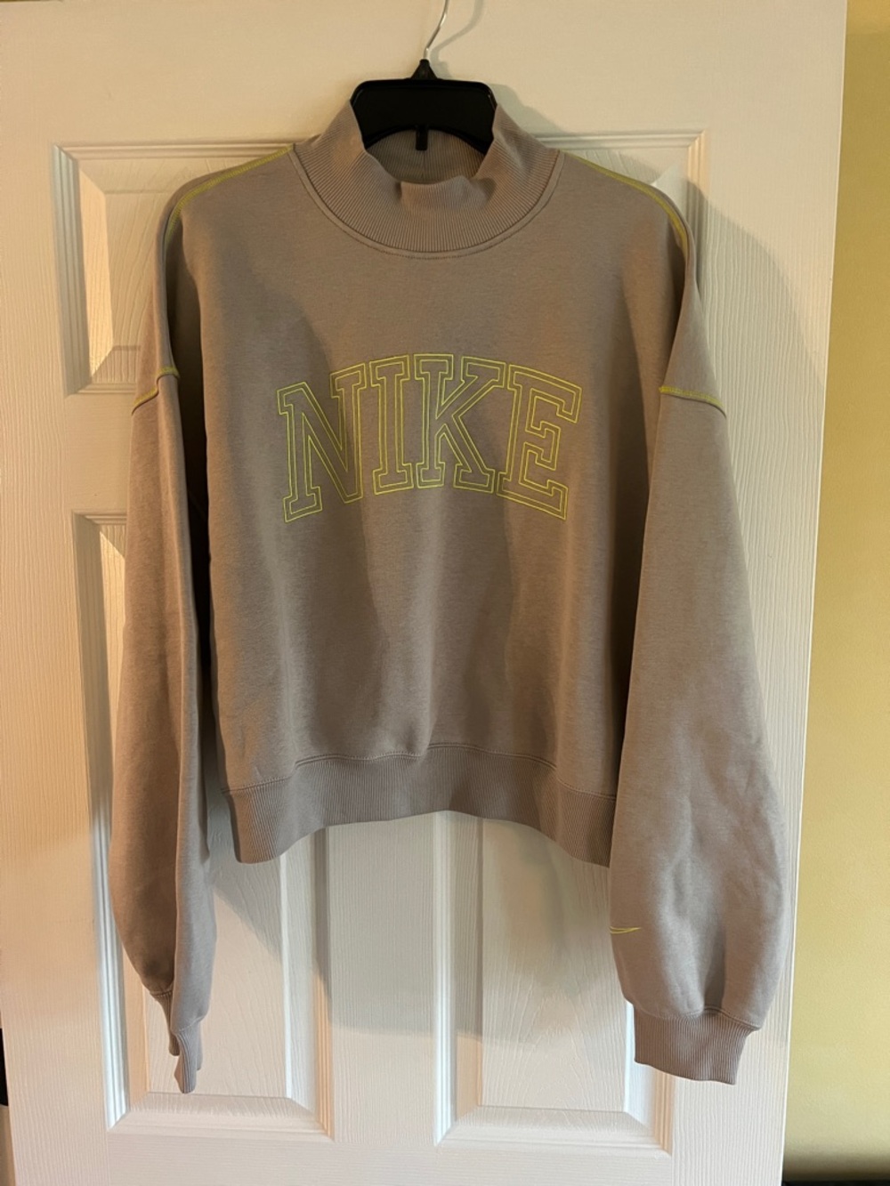 Nike Women’s Heather Gray Turtleneck Pullover with Neon Yellow Trim